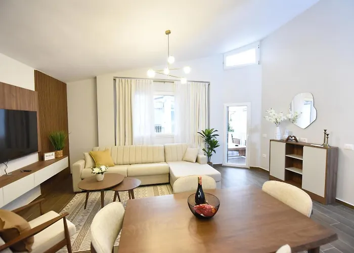 Serenity Apartament *